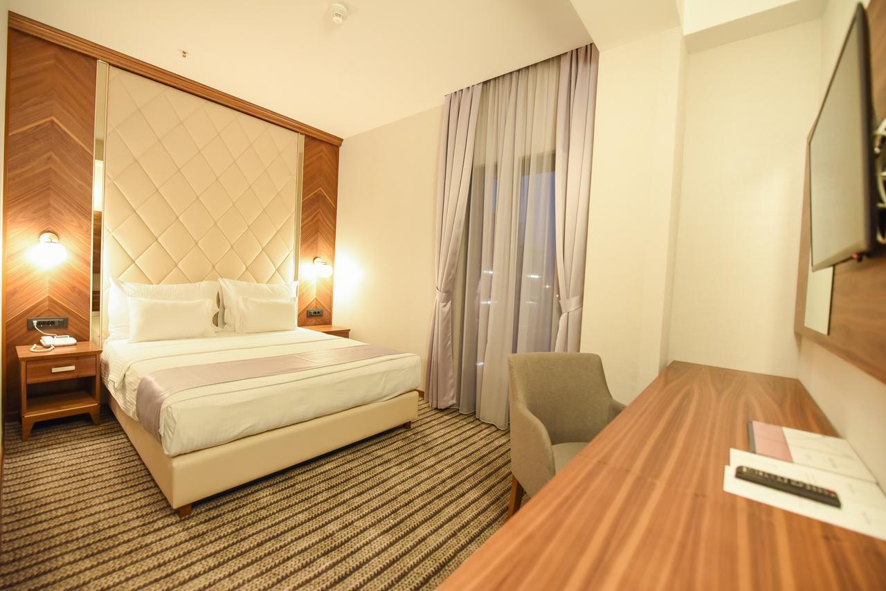 Hotel Union Podgorica Exterior photo
