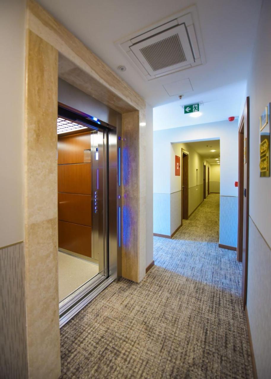 Hotel Union Podgorica Exterior photo